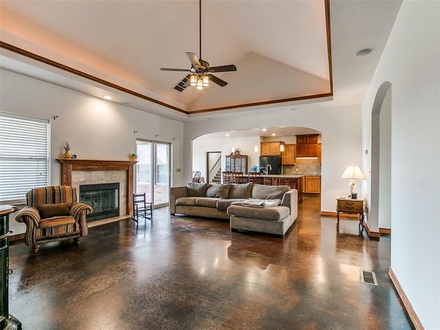 7421 High Meadows Lane, Piedmont, OK 73078