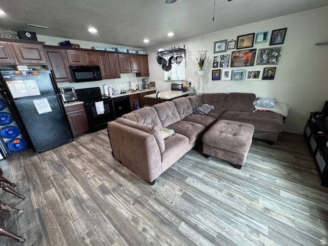 208 N 680 E, Vineyard, UT 84059