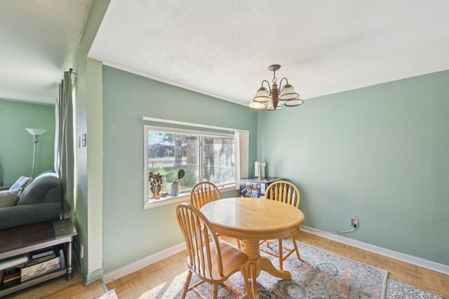 300 16th Avenue N, Texas City, TX 77590