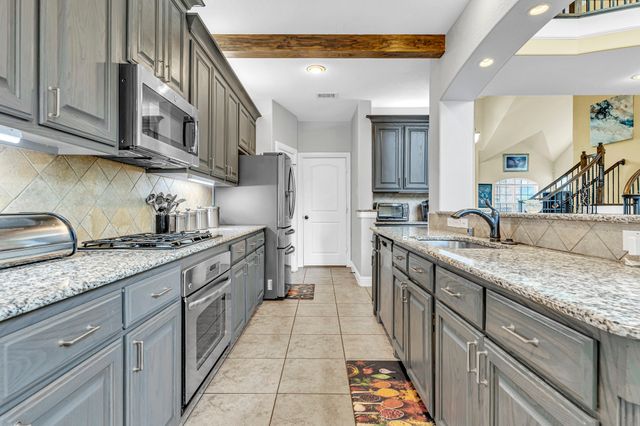 2764 Portside Drive, Grand Prairie, TX 75054