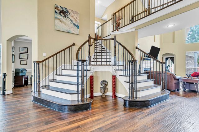 2764 Portside Drive, Grand Prairie, TX 75054