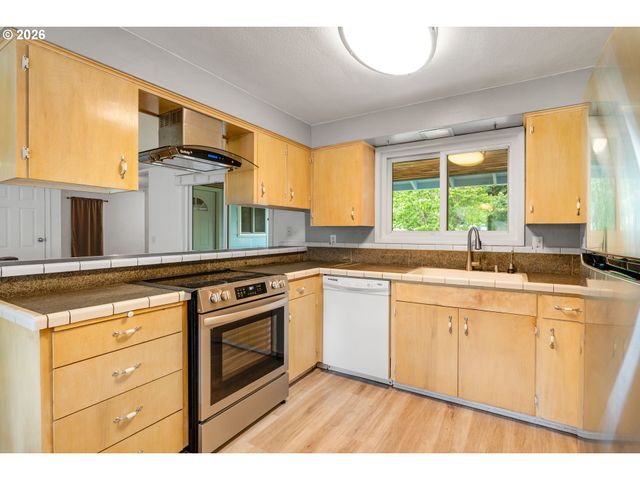 5430 Sw 188TH Ave, Beaverton, OR 97078