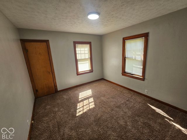 211 Nursery Road, Anderson, IN 46012