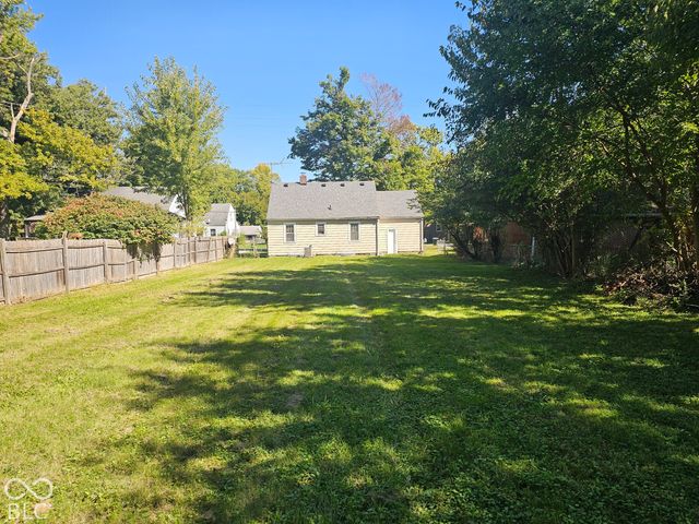 211 Nursery Road, Anderson, IN 46012
