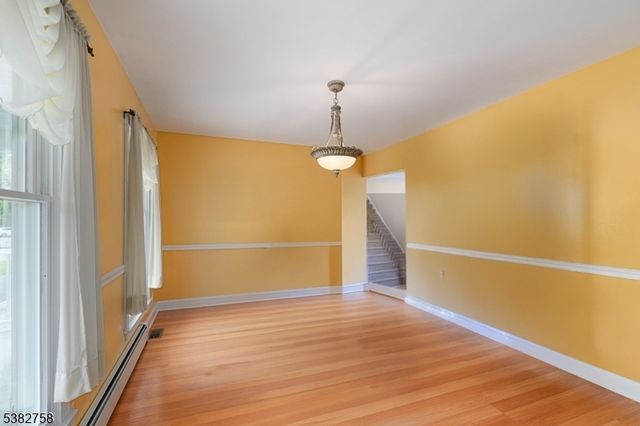 526 County Road 579, Raritan Twp., NJ 08551