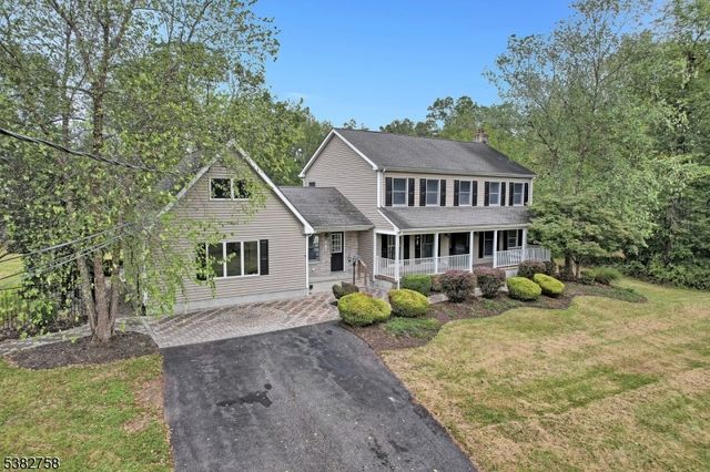 526 County Road 579, Raritan Twp., NJ 08551
