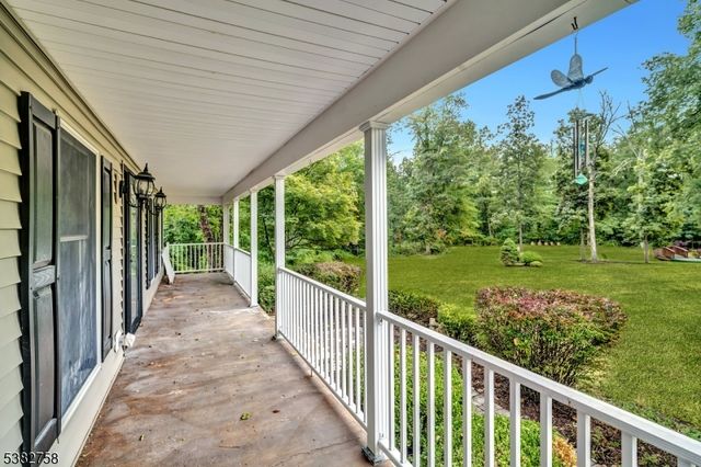 526 County Road 579, Raritan Twp., NJ 08551