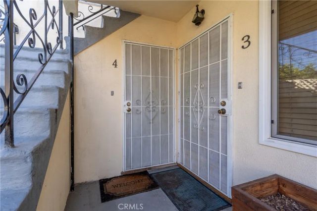 4579 Ambrose Avenue 4, Los Angeles, CA 90027