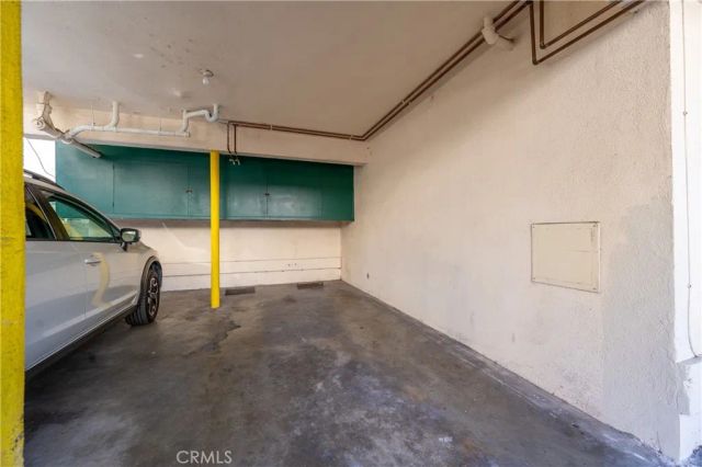 4579 Ambrose Avenue 4, Los Angeles, CA 90027