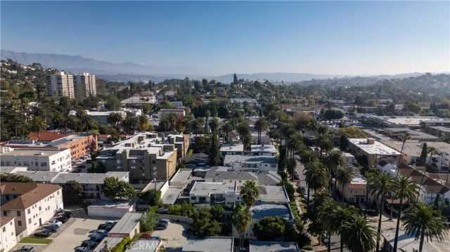 4579 Ambrose Avenue 4, Los Angeles, CA 90027