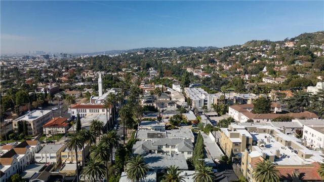4579 Ambrose Avenue 4, Los Angeles, CA 90027