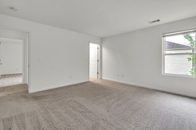 1000 Beverly Ln, Spring Hill, TN 37174