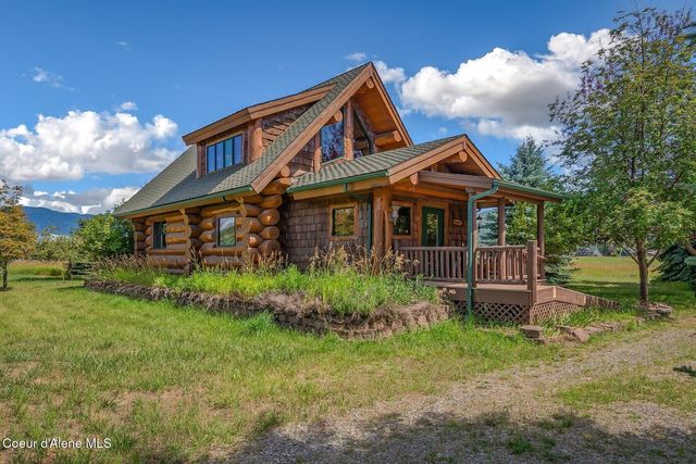 158 W Mountainview Rd, Moyie Springs, ID 83845