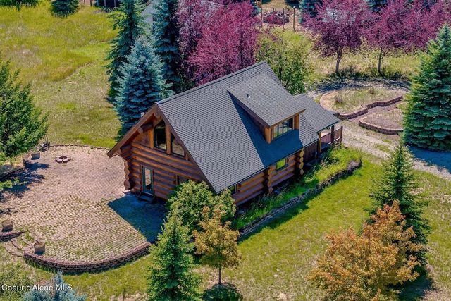 158 W Mountainview Rd, Moyie Springs, ID 83845