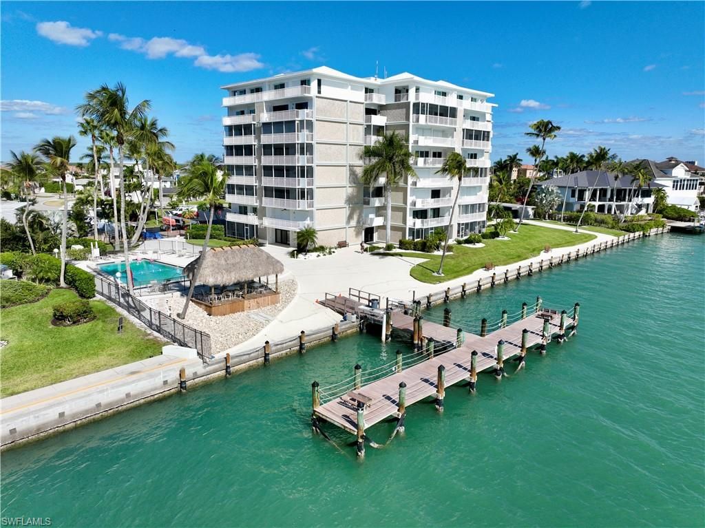 60 Pelican ST W # 505, NAPLES, FL 34113 — exterior