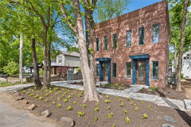 506 NW B Street, Bentonville, AR 72712