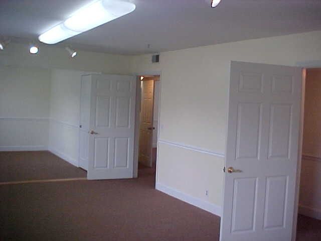 103 Point East Dr, Nashville, TN 37216