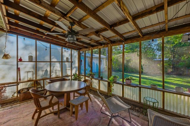 1101 Arcadia Ave, Austin, TX 78757