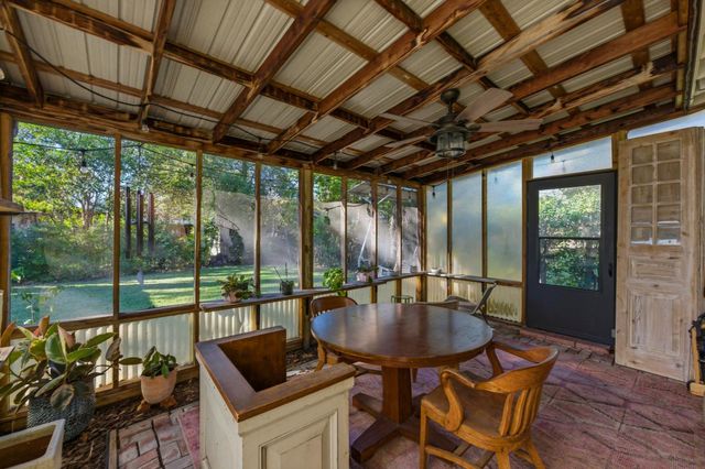 1101 Arcadia Ave, Austin, TX 78757