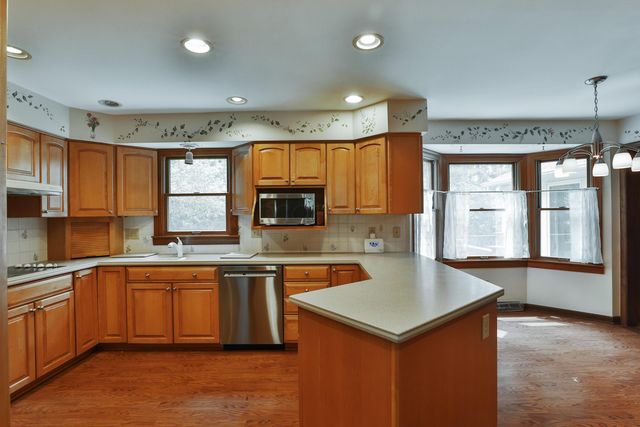 1033 Firth Avenue, Columbus, OH 43085