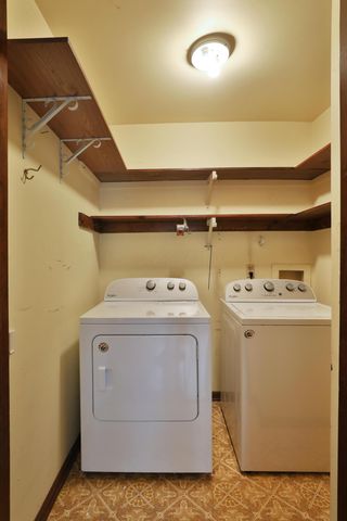 1033 Firth Avenue, Columbus, OH 43085