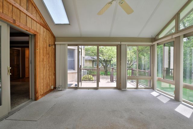 1033 Firth Avenue, Columbus, OH 43085