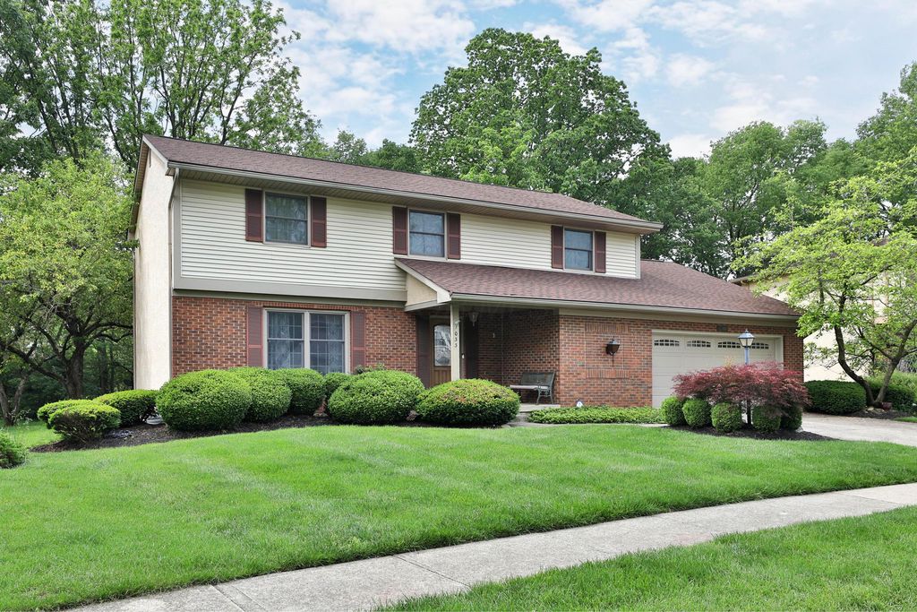 1033 Firth Avenue, Columbus, OH 43085