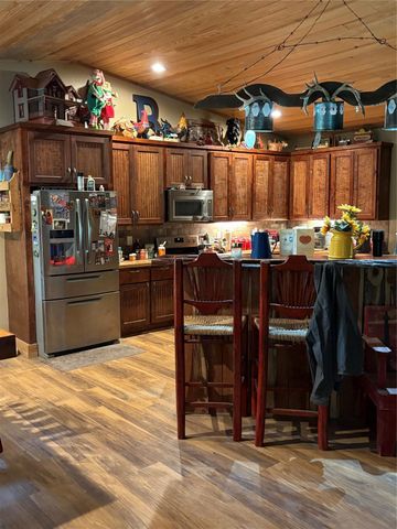 9187 Fm1486 P O Box 267 Road, Richards, TX 77873