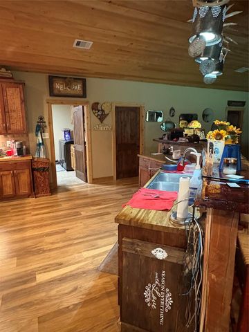 9187 Fm1486 P O Box 267 Road, Richards, TX 77873
