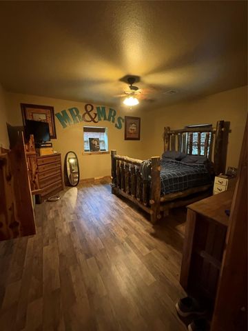 9187 Fm1486 P O Box 267 Road, Richards, TX 77873