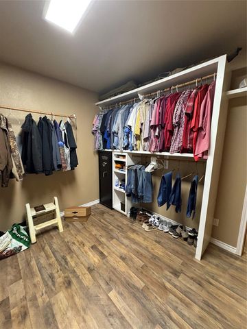 9187 Fm1486 P O Box 267 Road, Richards, TX 77873