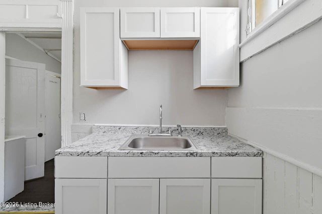 2324 Magazine St, Louisville, KY 40211