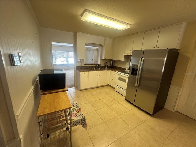 5520 OHIO AVENUE, Lady Lake, FL 32159