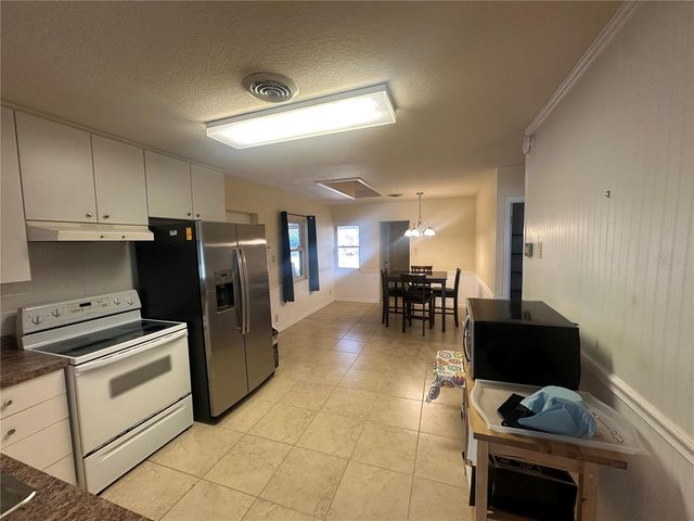 5520 OHIO AVENUE, Lady Lake, FL 32159