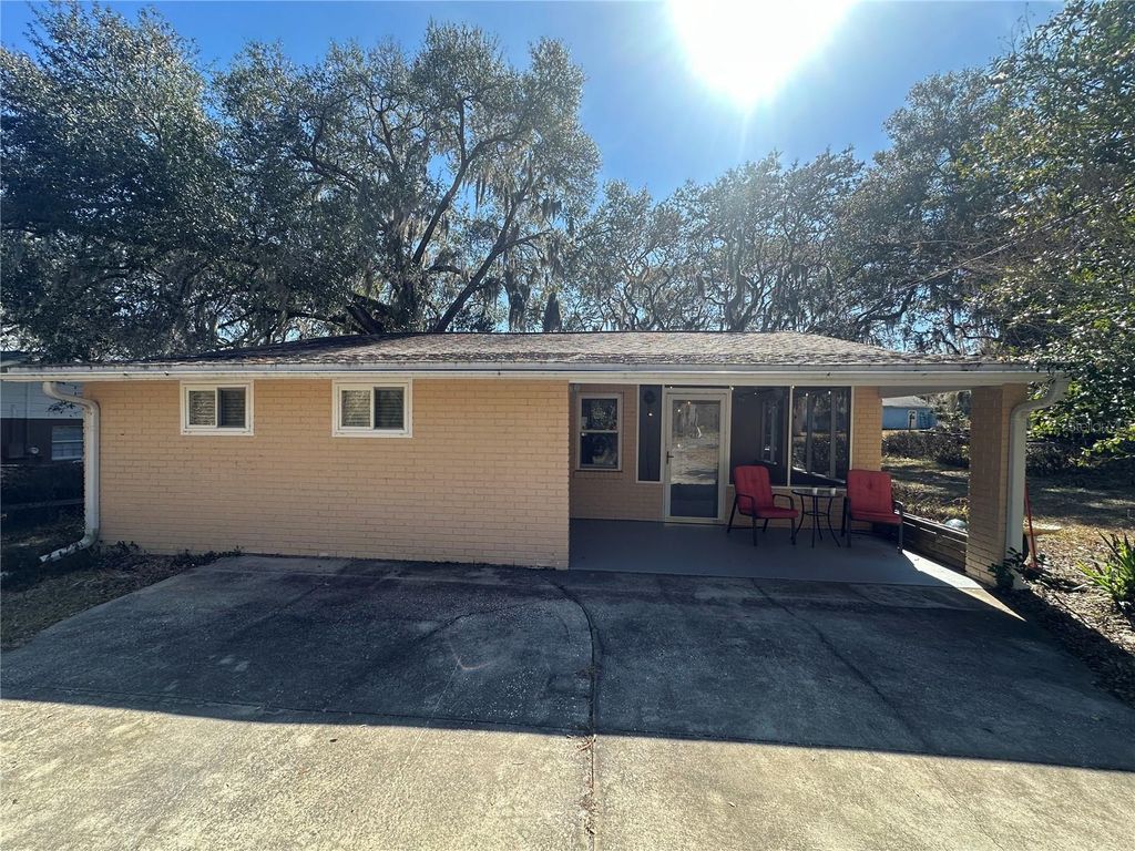 5520 OHIO AVENUE, Lady Lake, FL 32159