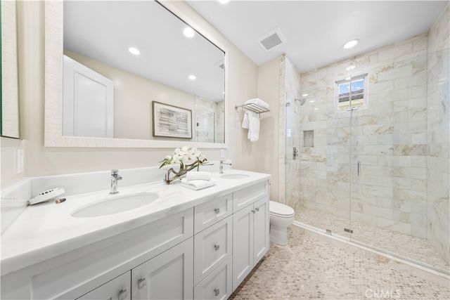 60 Sidney Bay, Newport Coast, CA 92657