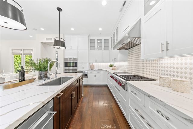 60 Sidney Bay, Newport Coast, CA 92657