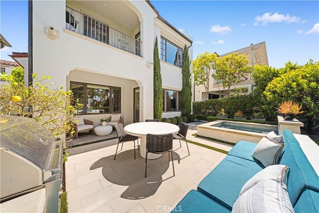 60 Sidney Bay, Newport Coast, CA 92657