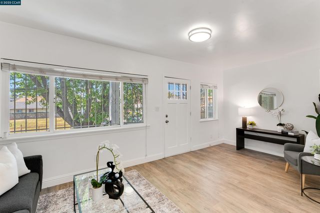 2154 35Th Ave, Oakland, CA 94601