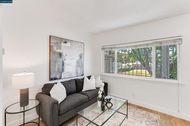 2154 35Th Ave, Oakland, CA 94601