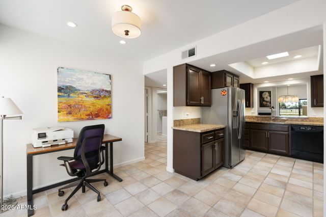 8628 E SAN RAFAEL Drive, Scottsdale, AZ 85258
