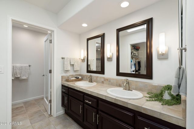 8628 E SAN RAFAEL Drive, Scottsdale, AZ 85258