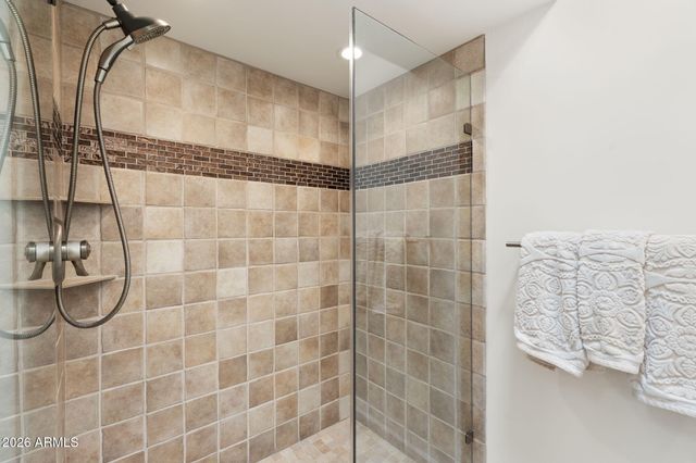 8628 E SAN RAFAEL Drive, Scottsdale, AZ 85258