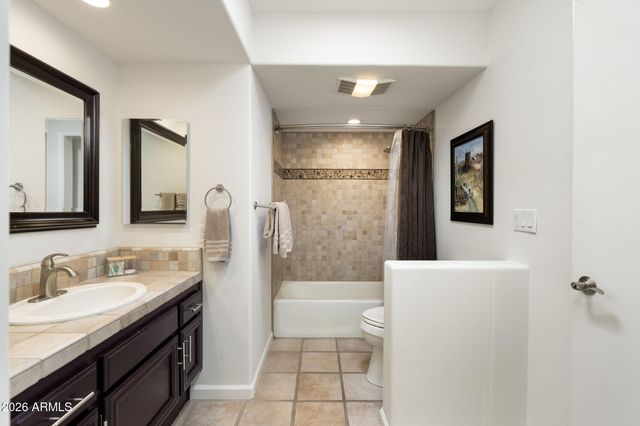 8628 E SAN RAFAEL Drive, Scottsdale, AZ 85258