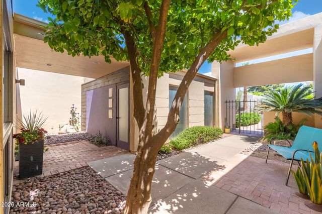 8628 E SAN RAFAEL Drive, Scottsdale, AZ 85258