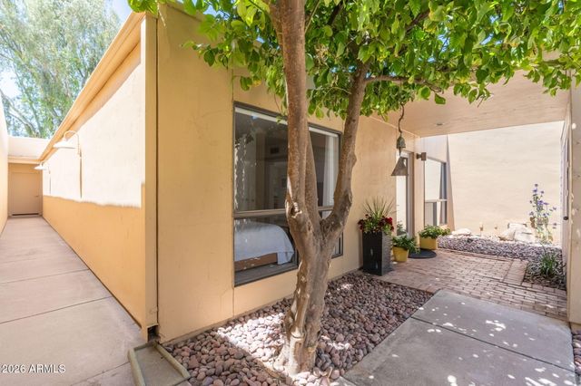 8628 E SAN RAFAEL Drive, Scottsdale, AZ 85258