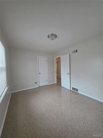 9808 Lorna Lane, Unincorporated, MO 63136