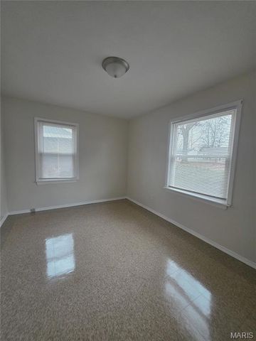 9808 Lorna Lane, Unincorporated, MO 63136