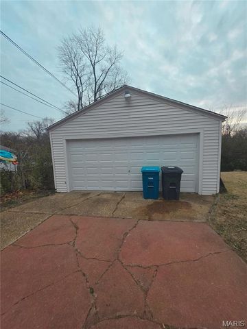 9808 Lorna Lane, Unincorporated, MO 63136