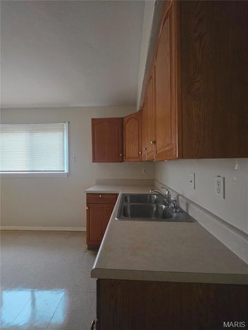 9808 Lorna Lane, Unincorporated, MO 63136